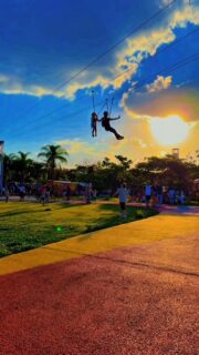 ‼️ Família no Parque em novo espaço‼️

O Família no Parque é um espaço ao ar livre para a família inteira em uma área de 10 mil metros quadrados dentro do Parque Villa Lobos.

🎯 Atrações para todas as idades
💰 Entrada gratuita 
👫 Para toda família 
🐶 Pet Friendly 
🏃🏻‍♂️‍➡️ Gincana
🍔 Praça de alimentação 
👏🏻 Pacotes para Aniversários 

Possui atrações incríveis como o Hippo (maior inflável da América Latina), bungee trampolim 🎪, tirolesa, infláveis gigantes 🦖, T-Rex, tobogã 🛝, parque de trampolins, futebol gigante ⚽️, área kids 👶🏾👶🏻👶🏼, pescaria 🐠, tiro ao alvo 🎯, 🚂 trenzinho e muito mais.

Programação ainda possui uma equipe de animadores com brincadeiras gratuitas ao longo de todo o dia.

Como a entrada é gratuita você não precisa pagar para entrar no parque, paga somente as atrações!

🗓️ Datas: sábados, domingos, feriados e férias
⏰ das 10h às 18h
📍Parque Villa Lobos - Av. Prof. Fonseca Rodrigues, 2001 - Alto de Pinheiros, São Paulo - SP, 05461-010

‼️ Entrada GRATUITA‼️
💰Atrações a partir de R$ 10,00
❤️Vip Pass
1 VIP Pass: R$ 150 por pessoa

💳 Ativação do cartão de consumo R$5,00 (após utilizar pode trocar por R$5,00 ou por 1 água).
É possível baixar o APP da Zig, comprar por lá e entrar nas atrações com o celular.