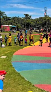 🎡☀️ FÉRIAS DE JULHO NO FAMÍLIA NO PARQUE! ☀️🎡

As férias escolares chegaram e o Família no Parque preparou uma programação incrível para crianças e adultos no Parque Villa-Lobos! 💙🌳

✨ O que você vai encontrar?

🎢 Mais de 10 mil m² de atrações ao ar livre
🦛 Hippo, o maior tobogã inflável da América Latina
🪂 Tirolesa com 90 metros de extensão
🦖 Tobogã T-Rex e infláveis gigantes
🤸 Bungee Trampolim e Futebol de Sabão
🎯 Tiro ao alvo e pescaria
👶 Área Kids exclusiva para crianças menores de 5 anos
🚂 Passeio de trenzinho pelo Parque Villa-Lobos
🍿 Praça de alimentação com diversas delícias para toda a família

📅 De 29 de junho até 2 de agosto (todos os dias)
⏰ Das 10h às 18h
📍 Parque Villa-Lobos – São Paulo

💰 Entrada gratuita e atrações a partir de R$ 10. Quer brincar sem limites? Aproveite o VipPass e curta as atrações o dia todo!

👨‍👩‍👧‍👦 Uma experiência perfeita para tirar a criançada das telas e criar memórias inesquecíveis durante as férias!